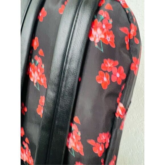 Madden Girl Mini Backpack &‎ Pouch Bag, Lightweight, Black Red Floral, NWT - Picture 11 of 14